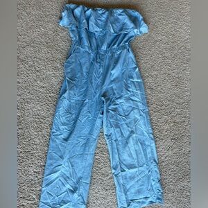 Summer jumpsuit with pockets